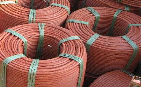 防火安全新标准：聚乙烯阻燃富蕴穿线管的选择指南